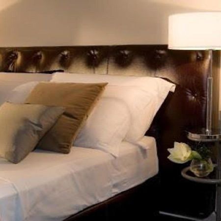 Piazza Del Gesu' Luxury Suites Rom Exterior foto